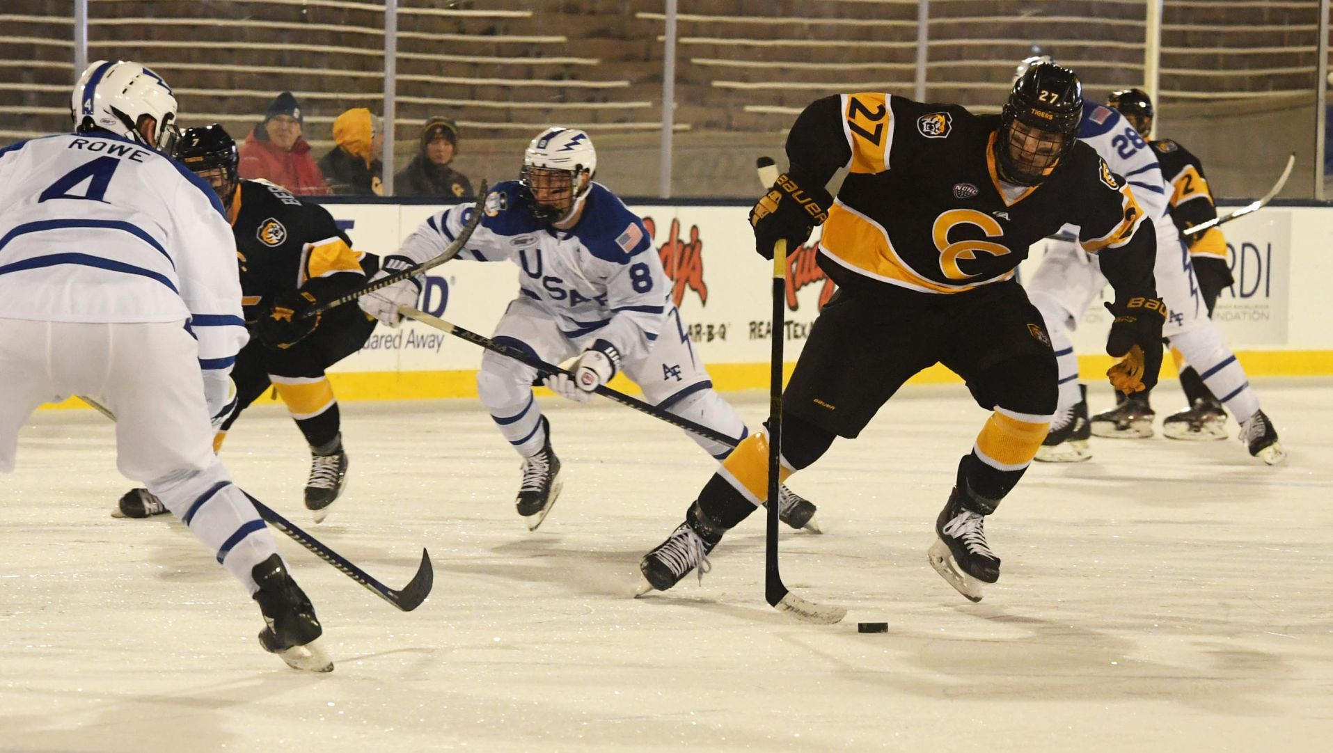 021820-s-hockey 6066.jpg